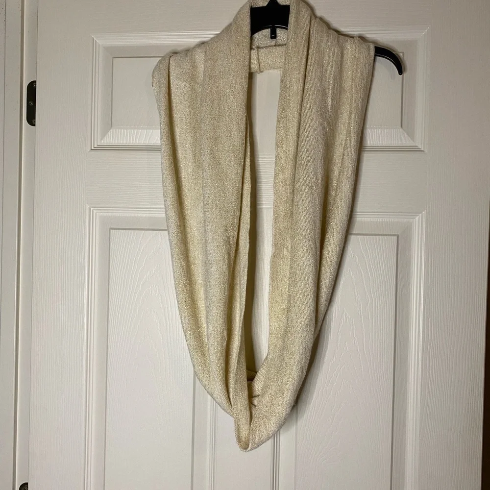 C. C. Exclusive Women’s Infinity Scarf